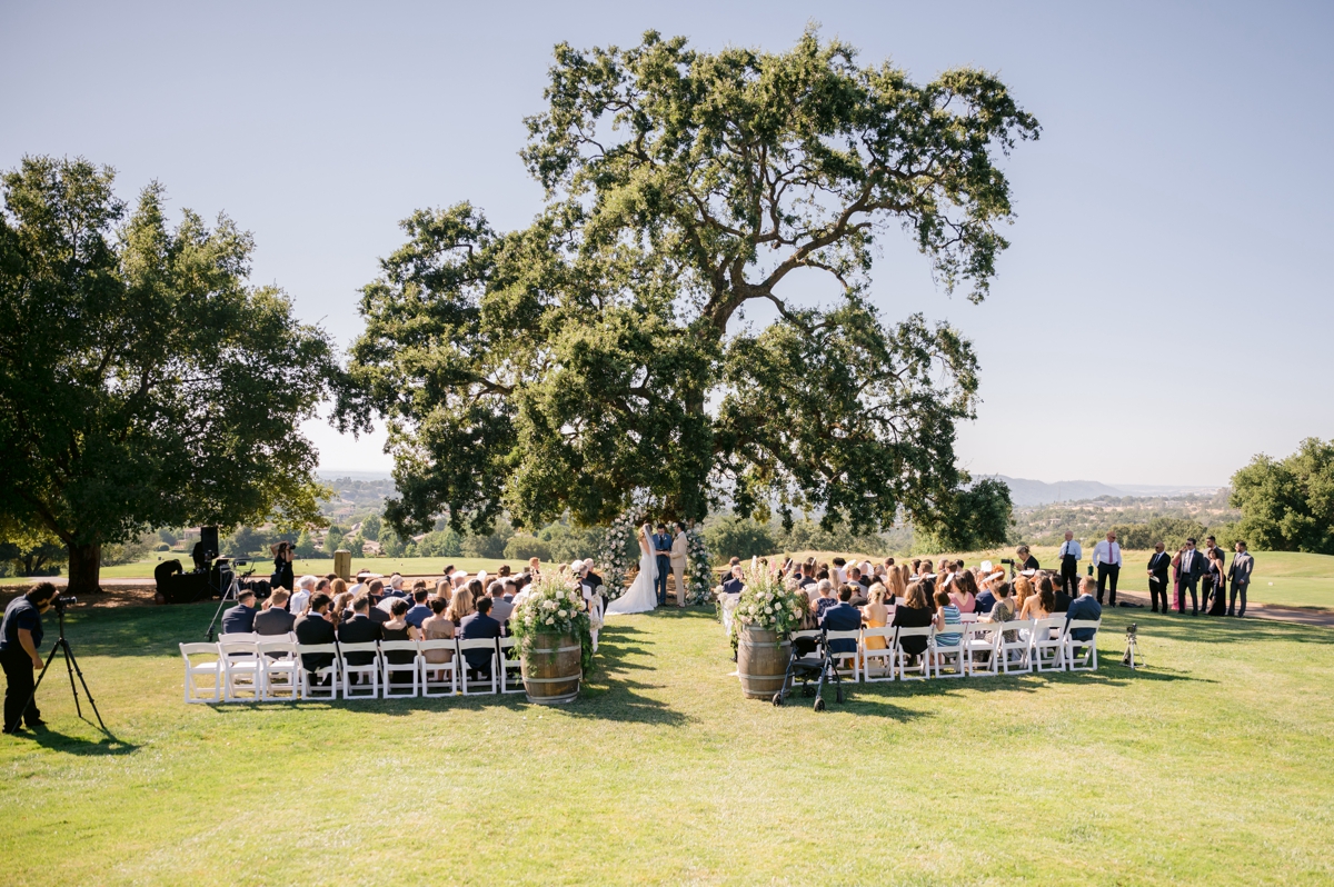 Outdoor wedding ceremony in El Dorado Hills